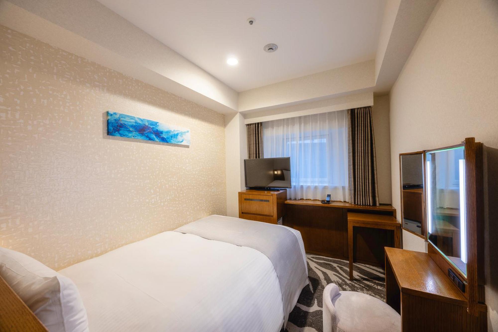 Ladies Single Room Non-Smoking