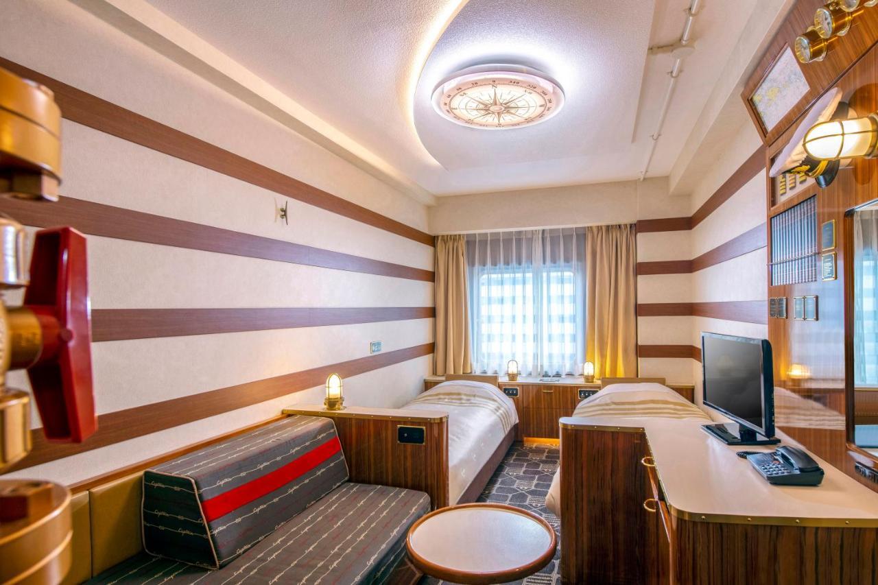 Economy Twin Room No bed-sharing children Non-Smoking